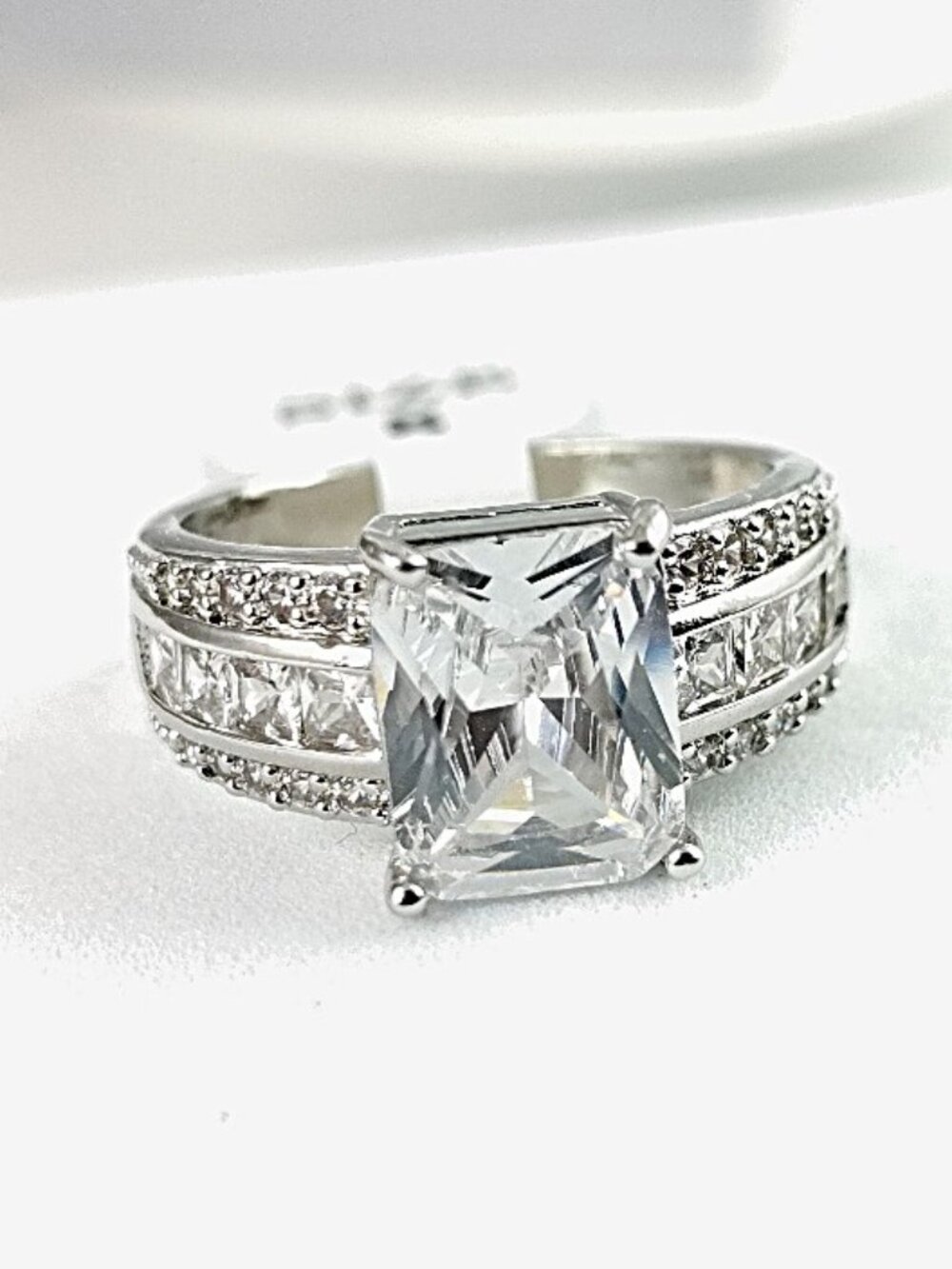 18KT White Gold-Filled CZ Ring